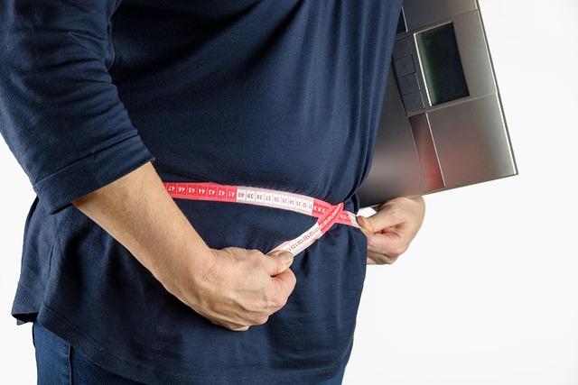 Image by Bruno from Pixabay image of weighing scales and a tape measure
